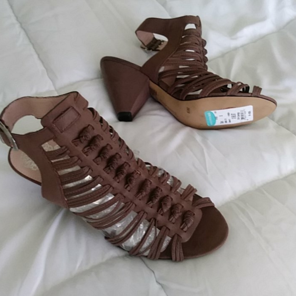 Shoes 8m
